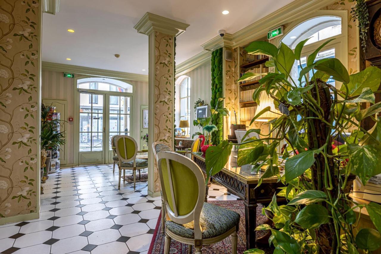 Hotel Romance Malesherbes By Patrick Hayat Paris Eksteriør billede