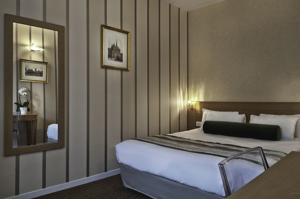 Hotel Romance Malesherbes By Patrick Hayat Paris Værelse billede